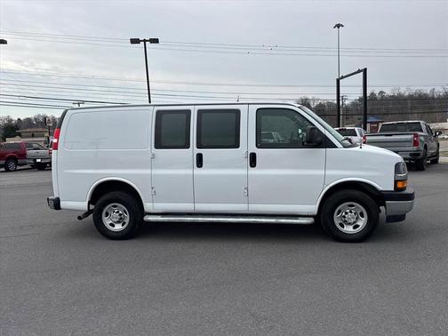 2024 Chevrolet Express 2500 RWD 2500 Regular Wheelbase WT