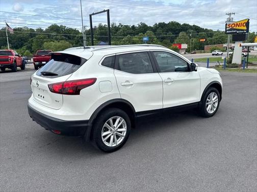 2018 Nissan Rogue Sport SV