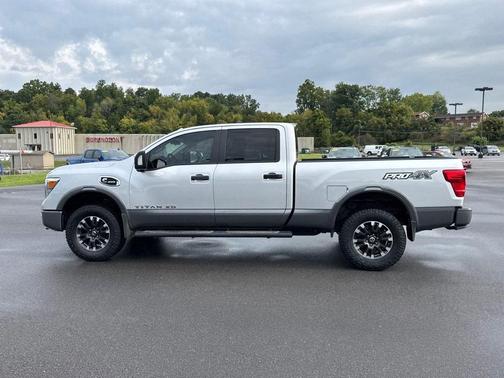2019 Nissan Titan XD PRO-4X
