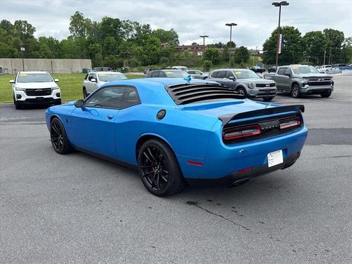 B5 Blue Pearlcoat 2023 Dodge Challenger SRT Hellcat