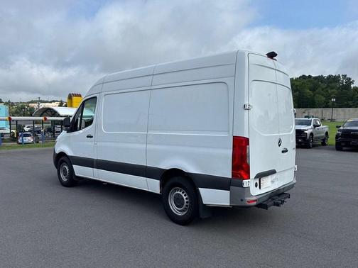 2022 Mercedes-Benz Sprinter 2500 Standard Roof