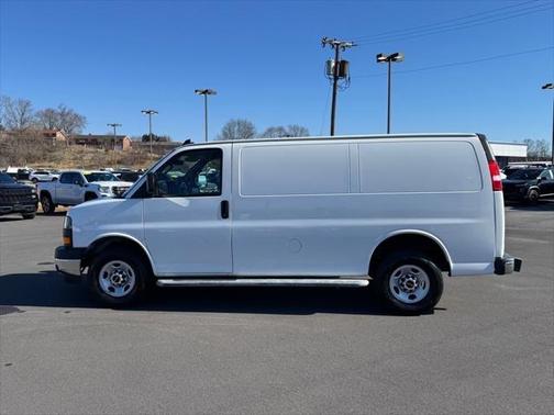 2022 GMC Savana 2500 Work Van