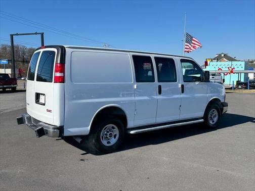 2022 GMC Savana 2500 Work Van