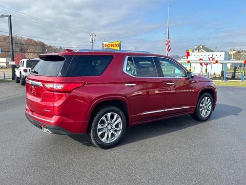2020 Chevrolet Traverse Premier