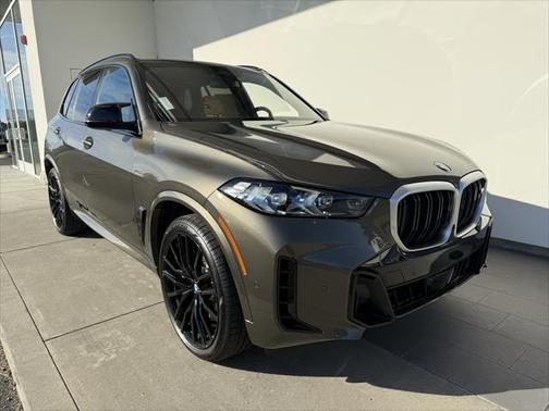 2025 BMW X5 M60i