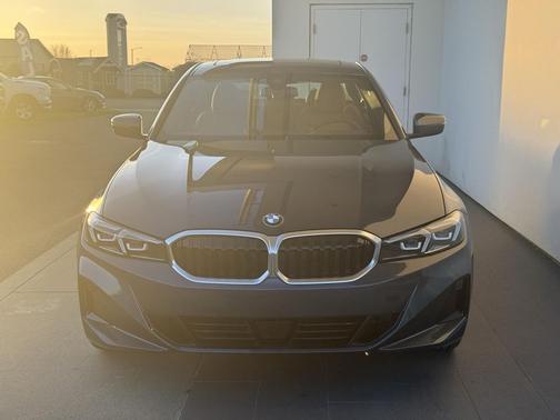 2026 BMW 330 xDrive NA