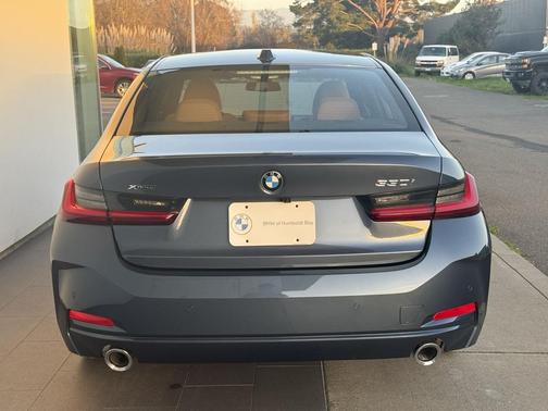 2026 BMW 330 xDrive NA