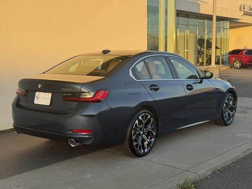 2026 BMW 330 xDrive NA