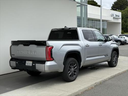2023 Toyota Tundra Hybrid Platinum