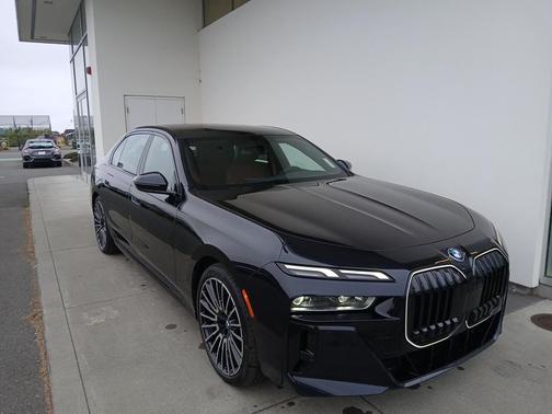 2025 BMW i7 xDrive60