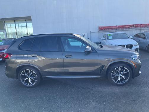 2022 BMW X5 PHEV xDrive45e