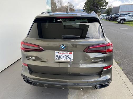 2022 BMW X5 PHEV xDrive45e
