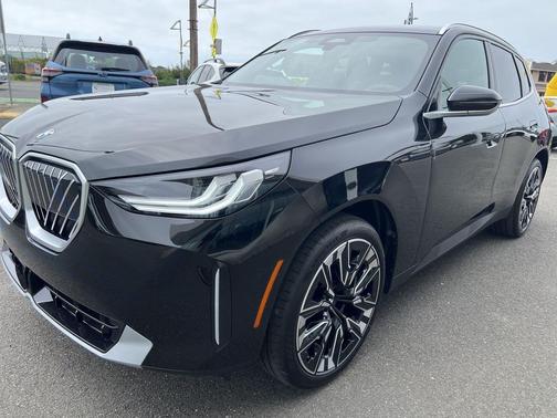 Black Sapphire Metallic 2026 BMW X3 30 xDrive