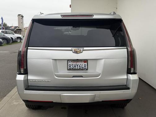 2015 Cadillac Escalade ESV Luxury