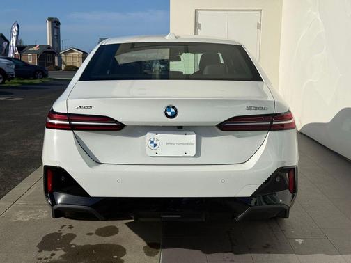 2026 BMW 530 xDrive
