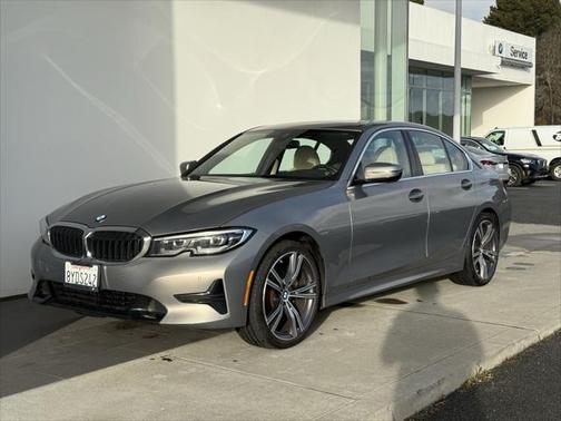 2022 BMW 330 330i