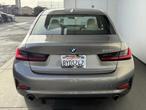 2022 BMW 330 330i