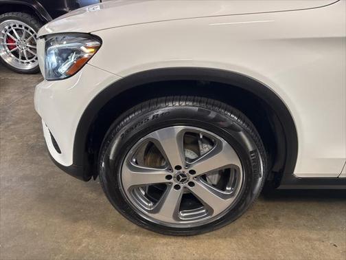 2019 Mercedes-Benz GLC 300 Base