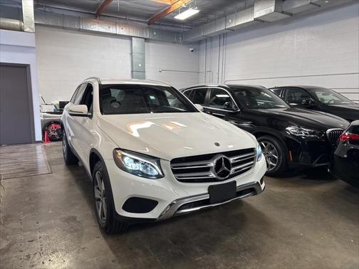 2019 Mercedes-Benz GLC 300 Base