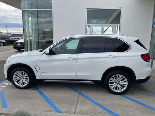 Alpine White 2017 BMW X5 xDrive35i