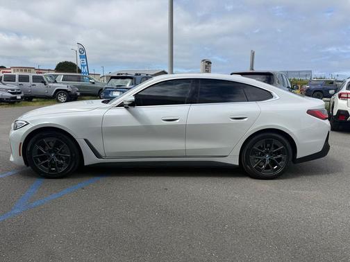 Mineral White Metallic 2023 BMW i4 Gran Coupe eDrive35