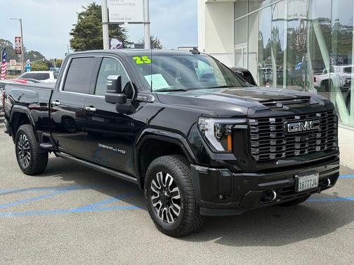 Onyx Black 2025 GMC Sierra 2500 Denali Ultimate