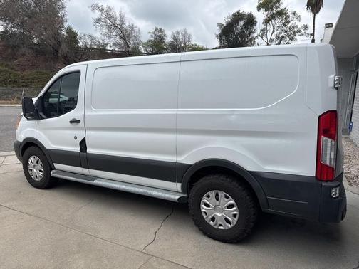 2018 Ford Transit-250 Base