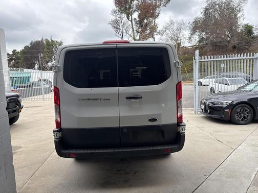 2018 Ford Transit-250 Base