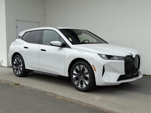 2026 BMW iX xDrive45