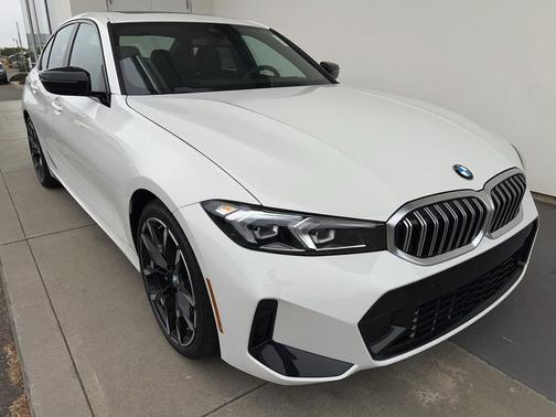 2025 BMW 330 i xDrive