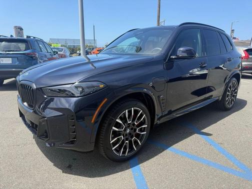 Carbon Black Metallic 2026 BMW X5 PHEV xDrive50e