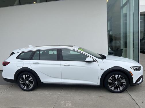 2018 Buick Regal TourX Preferred