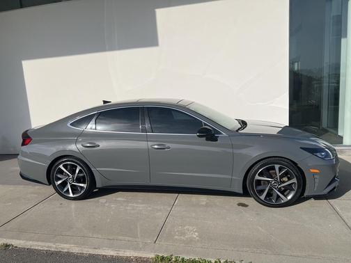 2021 Hyundai SONATA SEL Plus