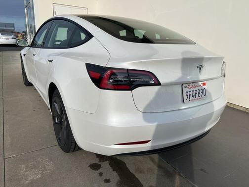 2023 Tesla Model 3 Standard Range