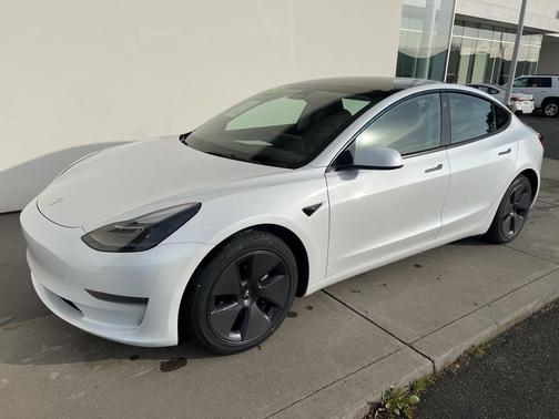2023 Tesla Model 3 Standard Range