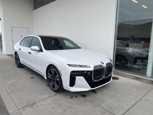 2025 BMW i7 xDrive60