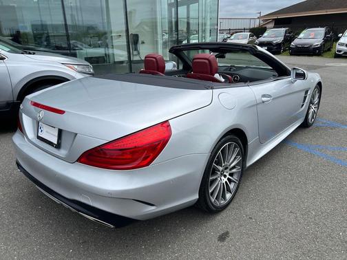 Iridium Silver Metallic 2019 Mercedes-Benz SL 550 SL 550