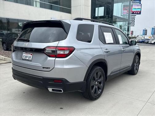 Lunar Silver Metallic 2023 Honda Pilot