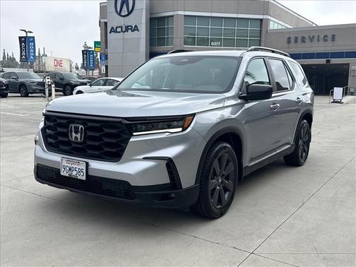 Lunar Silver Metallic 2023 Honda Pilot