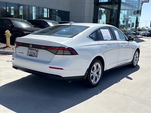 Platinum White Pearl 2024 Honda Accord