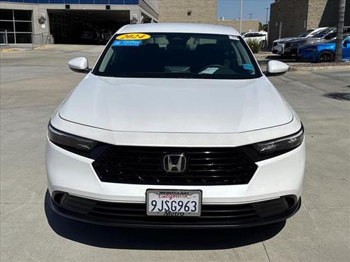 Platinum White Pearl 2024 Honda Accord