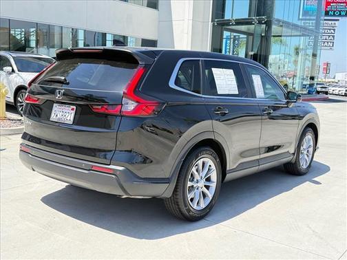 Crystal Black Pearl 2025 Honda CR-V