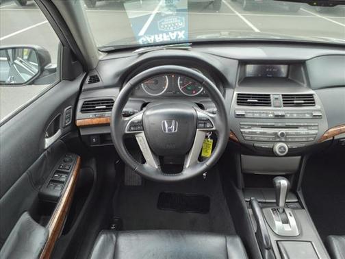 Photo 5 of 25 of 2012 Honda Accord EX-L