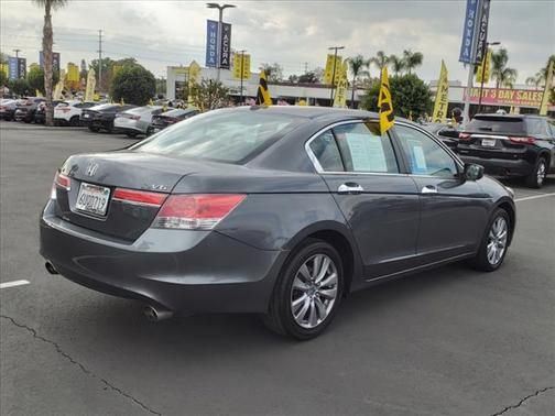 Photo 3 of 25 of 2012 Honda Accord EX-L
