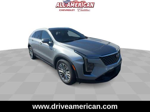 Argent Silver Metallic 2025 Cadillac XT4 Premium Luxury