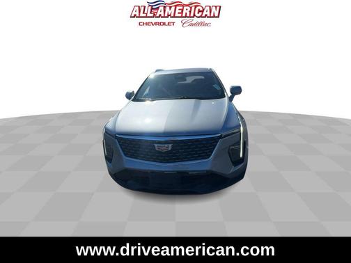 Argent Silver Metallic 2025 Cadillac XT4 Premium Luxury
