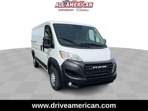 Bright White Clearcoat 2025 RAM ProMaster 2500 Tradesman