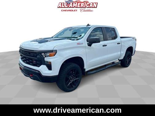 Summit White 2023 Chevrolet Silverado 1500 Custom Trail Boss