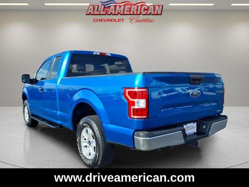 Velocity Blue Metallic 2019 Ford F-150 XLT