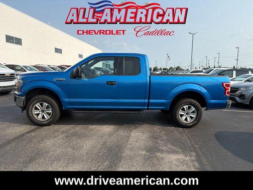 Velocity Blue Metallic 2019 Ford F-150 XLT